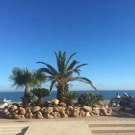 Apartment Apartamento Beachfront La Carihuela