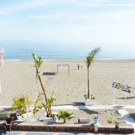 Apartamento Beachfront La Carihuela Apartament *